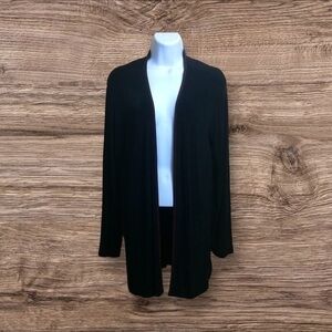 Chicos Travelers 1 medium  black liquid open cardigan red trim embroidery